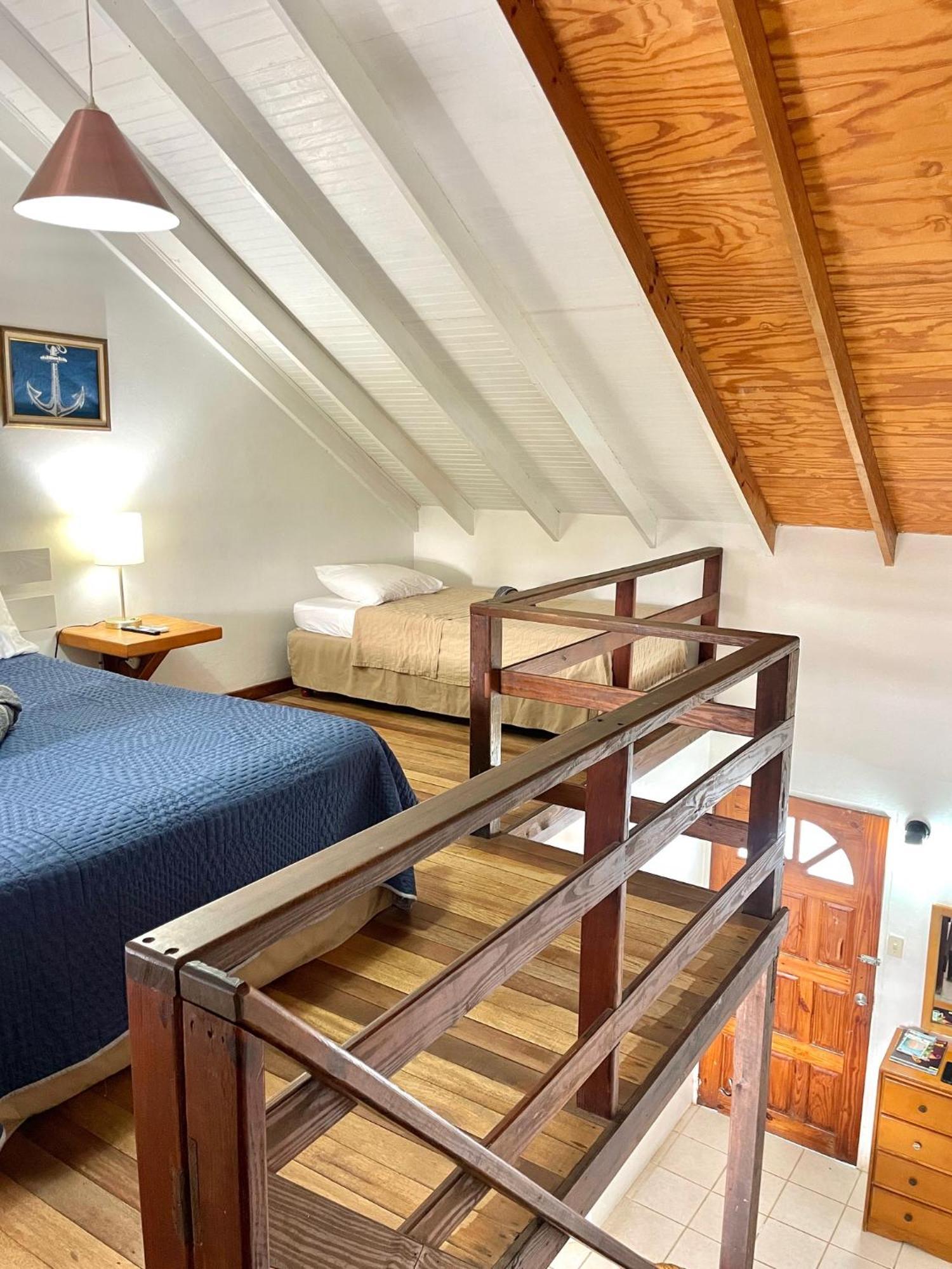 Bananaquit Tobago -Stay Near The Beach Crown Point Exterior photo