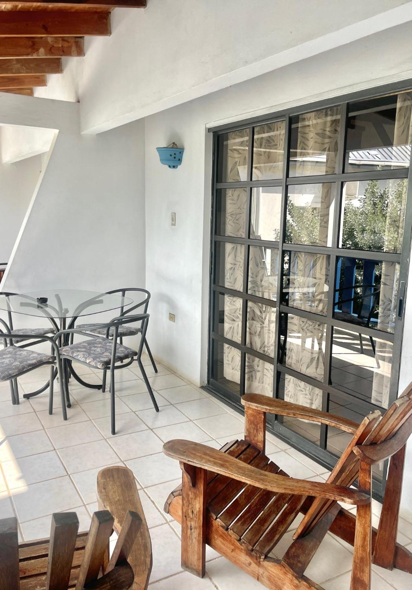 Bananaquit Tobago -Stay Near The Beach Crown Point Exterior photo